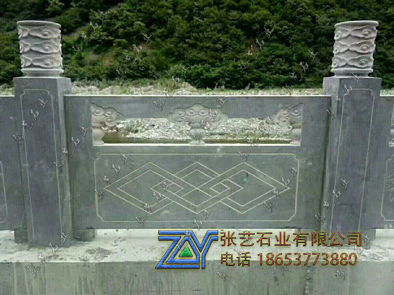 石栏杆 